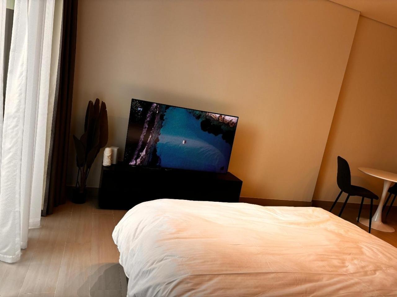 Disalvo Smart And Luxury Apartment Dubai