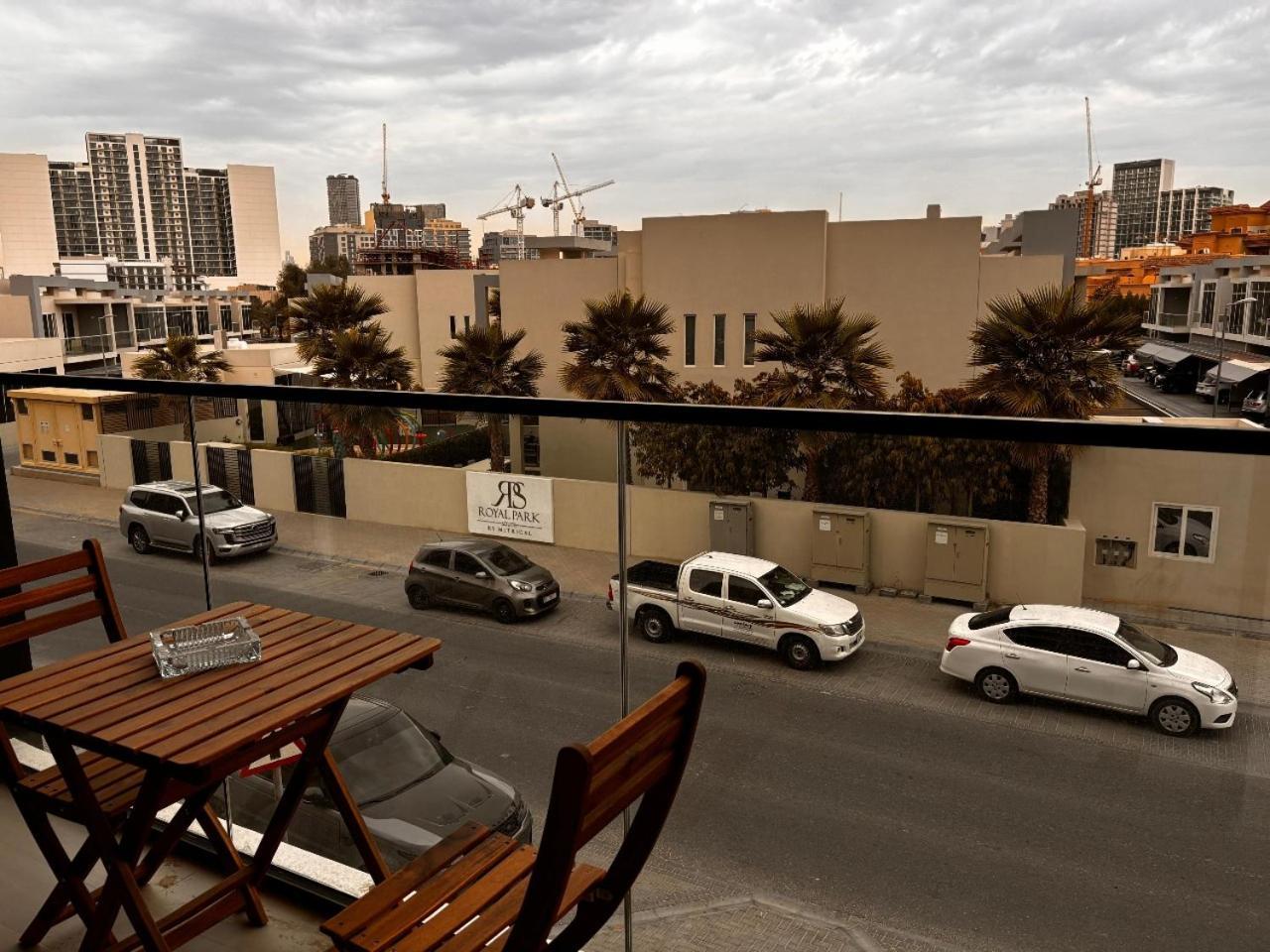 Disalvo Smart And Luxury * Dubai